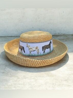 NWOT! Equestrian Themed Woven Raffia Boater Hat with Sash